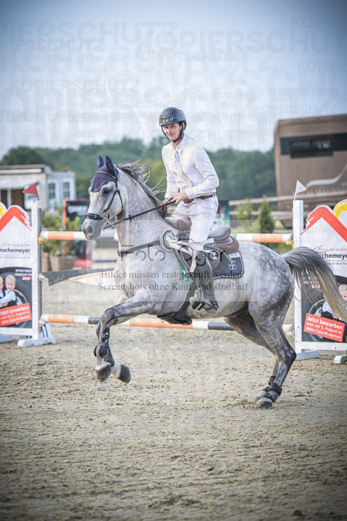 DOS_0398 | Entdecke hochwertige Reitturnierfotos von Foto Oger. Professionell, emotional und authentisch – jetzt Lieblingsmomente im Shop bestellen.Deutschlandweite Turnierfotografie. - Realisiert mit Pictrs.com
