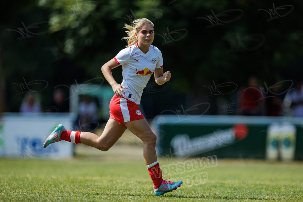 1. FC Rodewisch vs. RasenBallsport Leipzig II | Sachsenlotto Landespokal Frauen Ausscheidungsrunde 2026/27: 1. FC Rodewisch vs. RasenBallsport Leipzig II - Realisiert mit Pictrs.com