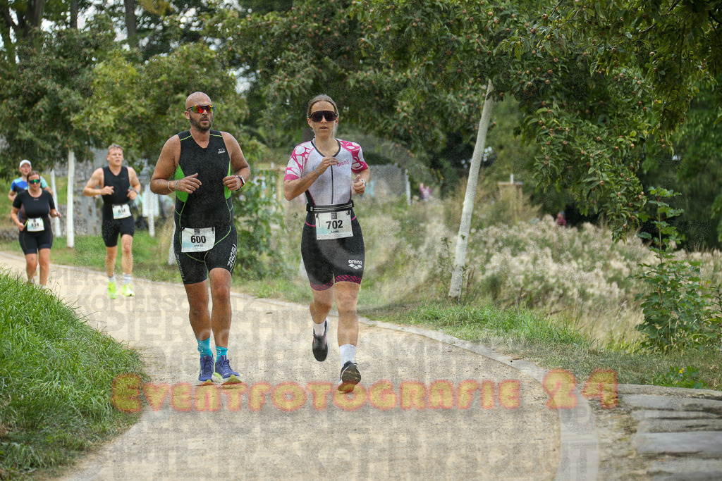 250824_1428_EX1_6309 | Sportfotografie im Rhein-Sieg Kreis, Köln, Bonn, NRW, Rheinland Pfalz, Hessen, etc. Unser Tätigkeitsfeld umfasst den Laufsport vom Volkslauf über den Marathon, Duathlon, Triathon bis zum Ultralauf wie Kölnpfad Ultra oder Schindertrail.