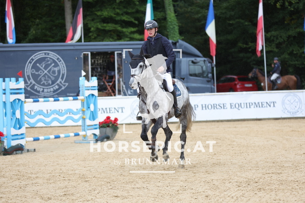 0P6A8197 | Willkommen bei Brunnmayr - Design & Fotografie – Ihrem Spezialisten für Reitturniere und Pferdeveranstaltungen in Oberösterreich, Salzburg und Bayern! Seit über 17 Jahren sind wir leidenschaftlich dabei.