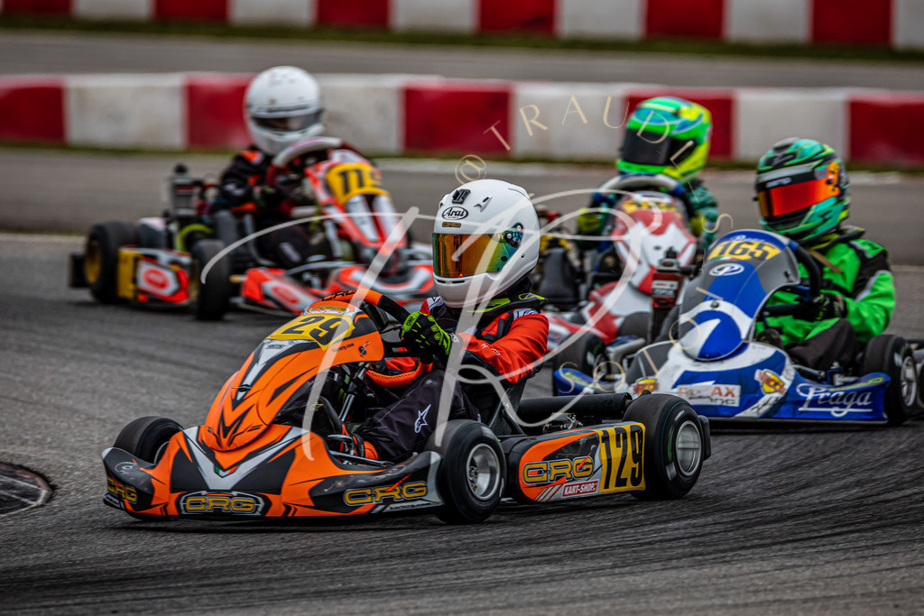 f3eefd07880747689d51eab6d9e5f556 | traudl_s_fotos