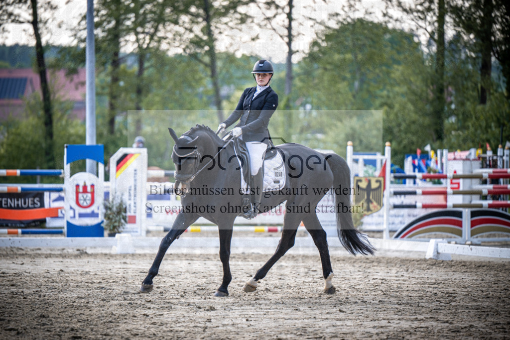 DOS_3504 | Reitturnier Venne - Realisiert mit Pictrs.com