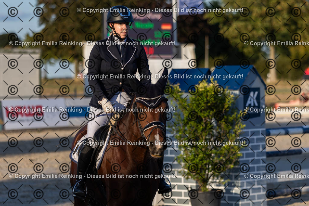 CL5A4466 | Emilia Reinking Fotografie - Realisiert mit Pictrs.com