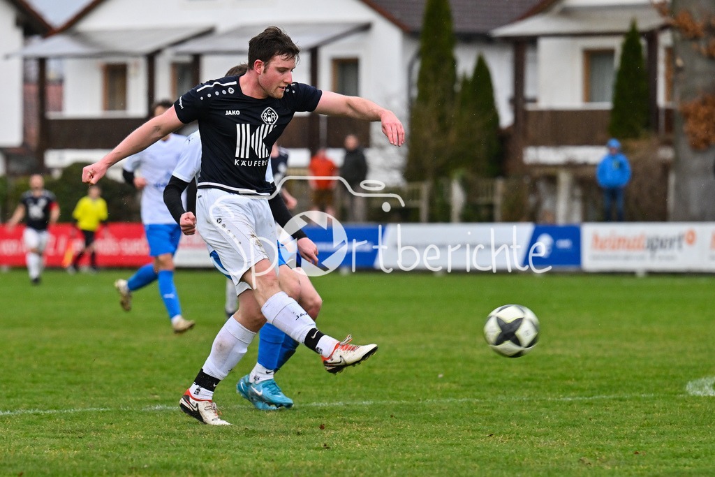 BC Aichach - SpVgg Joshofen-Bergheim | Torschuss Aichach 14