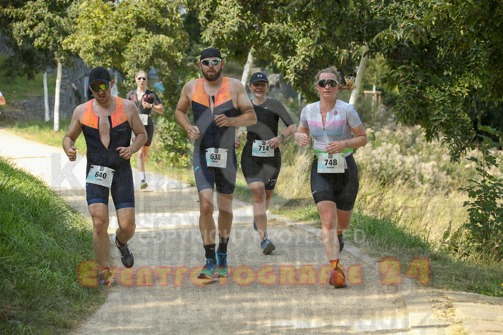 250824_1439_EX1_7038 | Sportfotografie im Rhein-Sieg Kreis, Köln, Bonn, NRW, Rheinland Pfalz, Hessen, etc. Unser Tätigkeitsfeld umfasst den Laufsport vom Volkslauf über den Marathon, Duathlon, Triathon bis zum Ultralauf wie Kölnpfad Ultra oder Schindertrail.