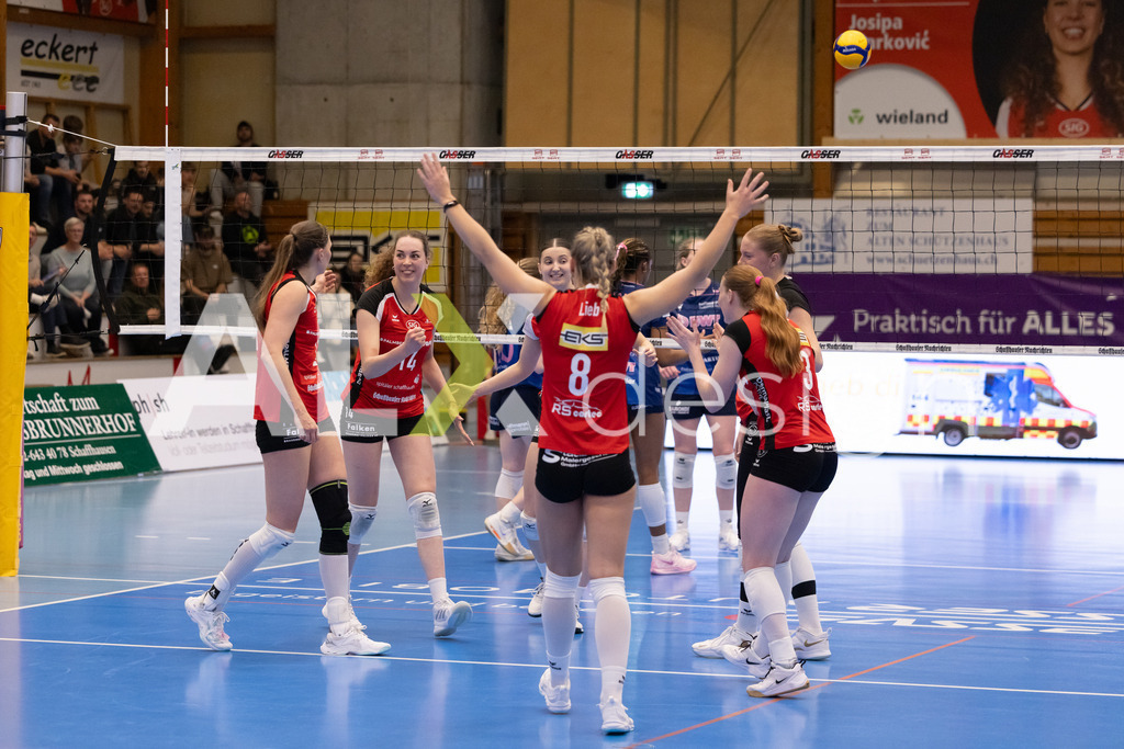 Volleyball I Frauen I Saison 2025-2026 I Volleyball NLA | Women I 1/2 Finals I  VC Kanti Schaffhausen - Sm'Aesch Pfeffingen I 18.03.2026 | VC Kanti Spielerinnenkreis - Realisiert mit Pictrs.com