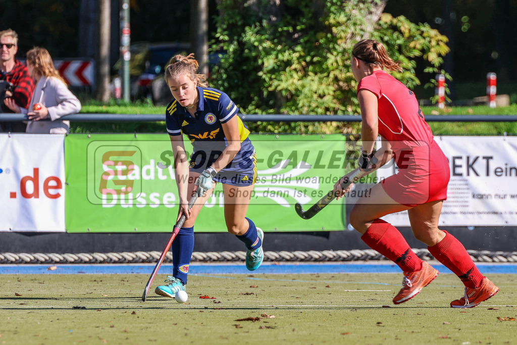 MJ_2022-10-09_Damen_DSD-Braunschweig-20 | Fenja-Sophie Rees (Eintracht Braunschweig #26), DSD Düsseldorf - Eintracht Braunschweig am 9.10.2022 in der Hockeyanlage DSD, Düsseldorf
