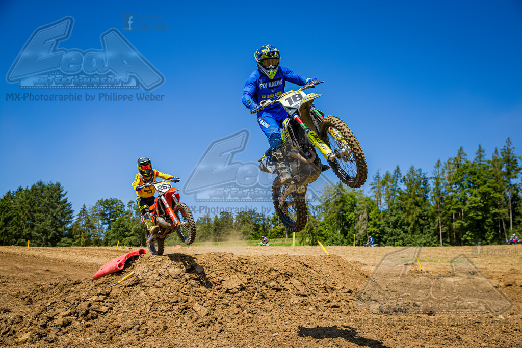 B23T5669 | EeaA-Entertainment fotografiert für den SAM - Schweizerischer Auto- und Motorradfahrer-Verband und das Motor Journal in der Sparte Motocross, MX Photographie, Schweiz, SAM, MXRS, Swiss MX Network, Motocross Fotografie, MX Fotografie, Fotograf, Photographi