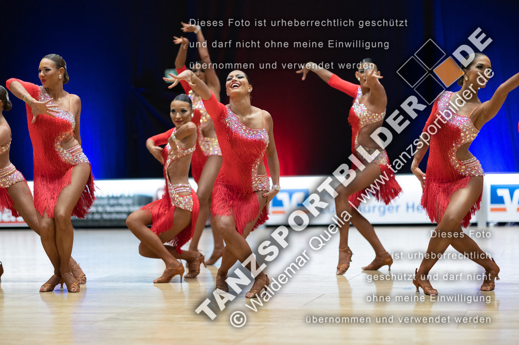 20230114-11003 | Hier finden Sie Tanz Bilder vom Latein und Standard Formationen tanzen. Sportbilder vom Tanzsport. Schöne Fotos und von Weltmeisterschaft, Europameisterschaft, Bundesliga, Regionalliga, Oberliga und Landesliga sowie von GOC Stuttgart, DanceComp, WM Bremen