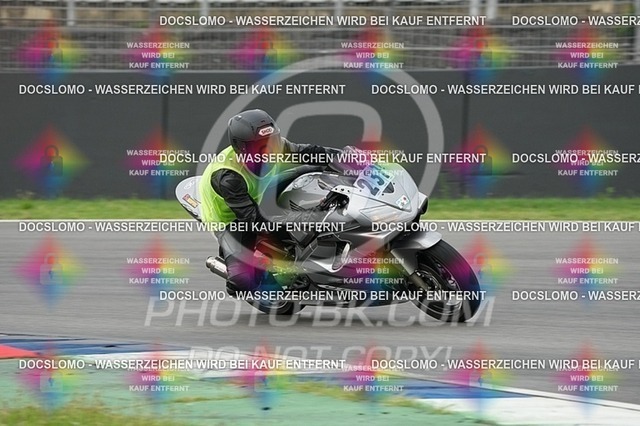 2025_08_05_PBK_22696 | Sportfotografie; SlowMotion; Video; Rennstrecke; Hafeneger; RSE; Speer; Trackday; Motorsportarena; Hockenheimring; Brno; Most; Barcelona; Valencia, Benny; Kaetzmer;