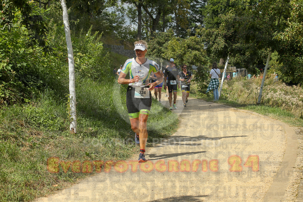 250824_1335_EX1_2913 | Sportfotografie im Rhein-Sieg Kreis, Köln, Bonn, NRW, Rheinland Pfalz, Hessen, etc. Unser Tätigkeitsfeld umfasst den Laufsport vom Volkslauf über den Marathon, Duathlon, Triathon bis zum Ultralauf wie Kölnpfad Ultra oder Schindertrail.