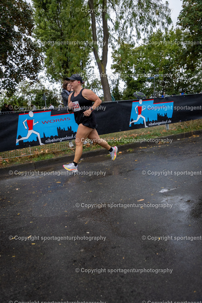 23. Wormser Nibelungenlauf | 10km Lauf + Walker - Realisiert mit Pictrs.com