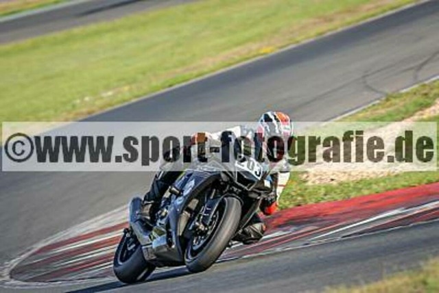 spof7013 | Professionelle Fotos von Sportveranstaltungen, aber auch Hochzeiten und anderen Events. - Realisiert mit Pictrs.com