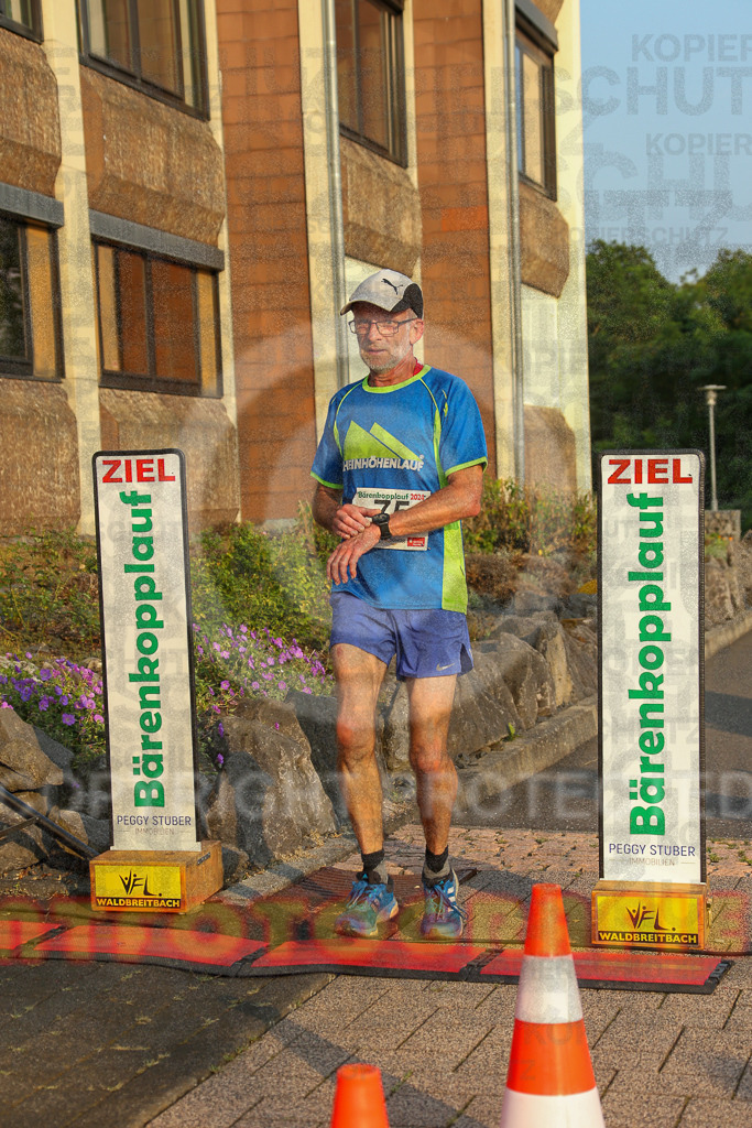 240802_1920_EX1_6339 | Sportfotografie im Rhein-Sieg Kreis, Köln, Bonn, NRW, Rheinland Pfalz, Hessen, etc. Unser Tätigkeitsfeld umfasst den Laufsport vom Volkslauf über den Marathon, Duathlon, Triathon bis zum Ultralauf wie Kölnpfad Ultra oder Schindertrail.