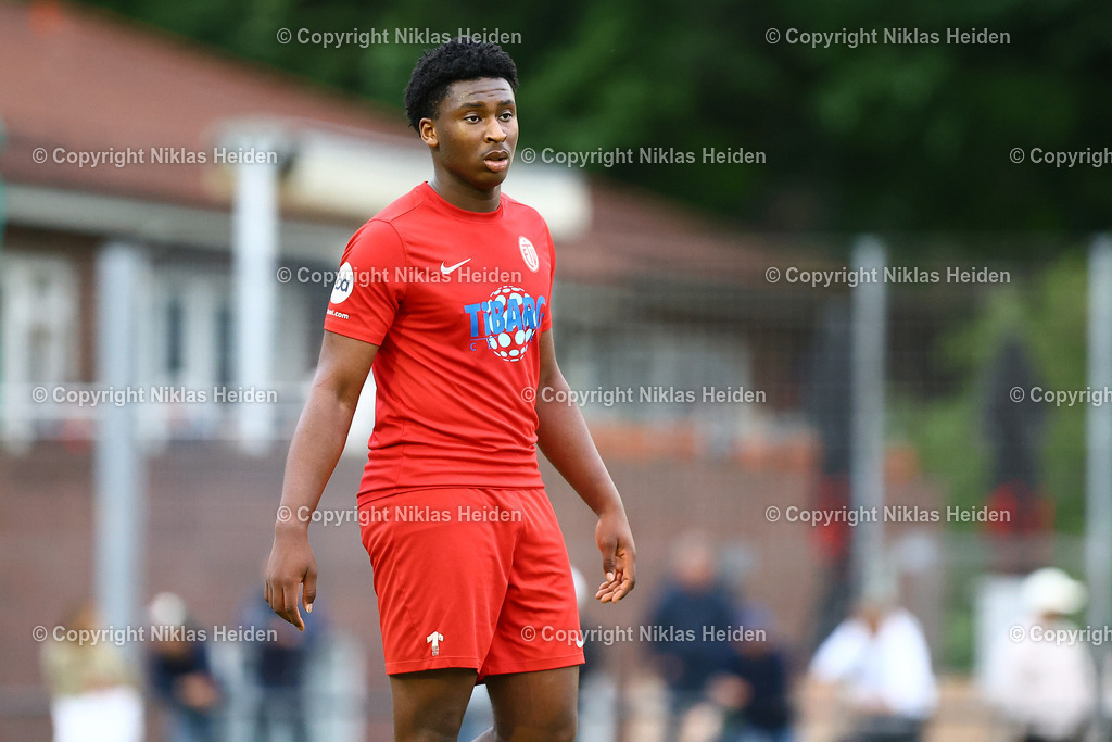 NH_USCPaloma_EimsbüttelerTV_Testspiel_11072025 | #23 Sherif Al-Amin Adebayo Mustapha Jinadu (Eimsbütteler TV)Fußball I Herren I Testspiel I Saison 2025-2026  I USC Paloma - Eimsbütteler TV I 11.07.2025 I Jonny-Rehbein-Sportplatz