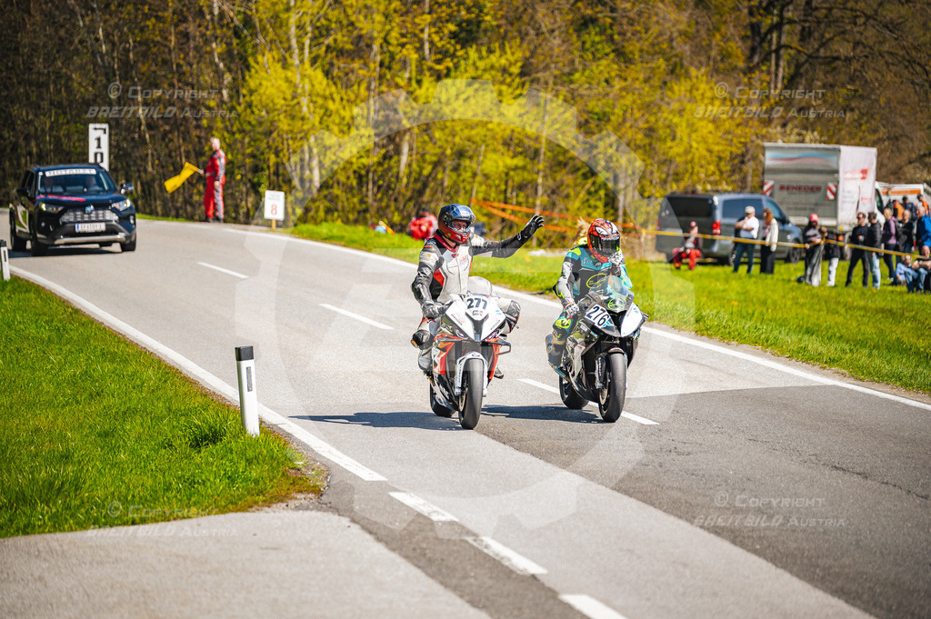 0847 - Bergrennen Landshaag2026 | BREITBILD Austria Webshop

Finde Fotos von: Breitbild, Breitbild Austria, Landshaag, Europeanbikers, KTM, BMW, Bergrennen, Bikeporn, Carporn, Bikes, Cars, Fotografie, Oberösterreich, Österreich, Berufsfotograf, Motorradteile Ganster, Julbach, Pannoniari - Realisiert mit Pictrs.com