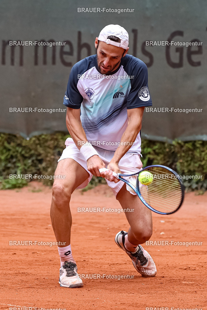 HTC Blau-Weiß Krefeld - LTTC Rot-Weiß Berlin  | Krefeld, Deutschland 21.07.2023, Stefano Travaglia (HTC Blau-Weiß Krefeld) gegen Timo Stadder (LTTC Rot-Weiss Berlin) ,

bei der 2. Tennis Bundesliga Nord Begegnung zwischen HTC Blau-Weiß Krefeld und LTTC Rot-Weiß Berlin am 21.07.2023 in Krefeld.

(Foto: BRAUER-Fotoagentur)
 
