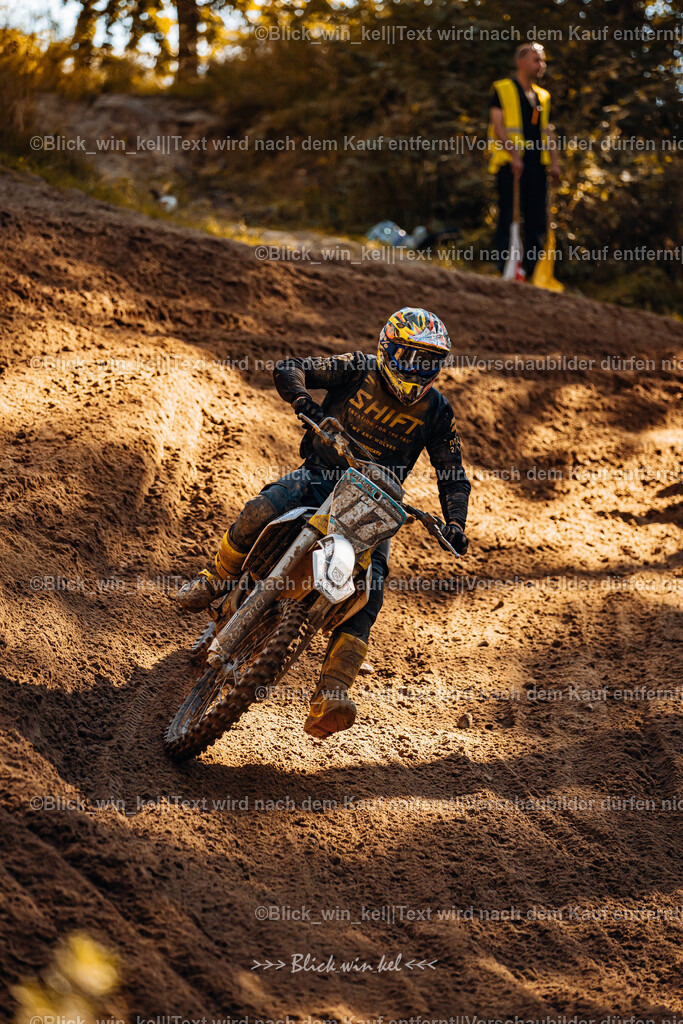 E68A1072 | blick_win_kel