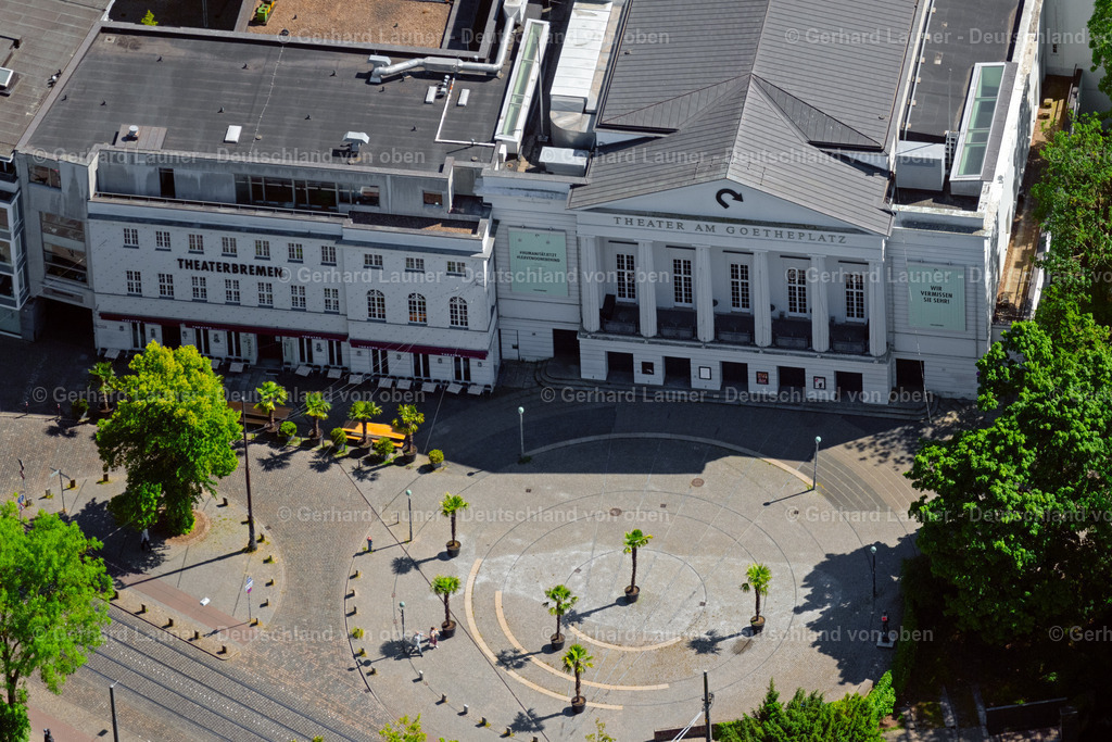 4029957 | BREMEN 01.06.2020 Gebäude des Konzerthauses und Theater- Schauspielhauses am Goetheplatz im Ortsteil Ostertor in Bremen, Deutschland. Weiterführende Informationen bei: Theater Bremen GmbH. // Building of the concert hall and theater playhouse on place Goetheplatz in the district Ostertor in Bremen, Germany. Further information at: Theater Bremen GmbH. Foto: Gerhard Launer