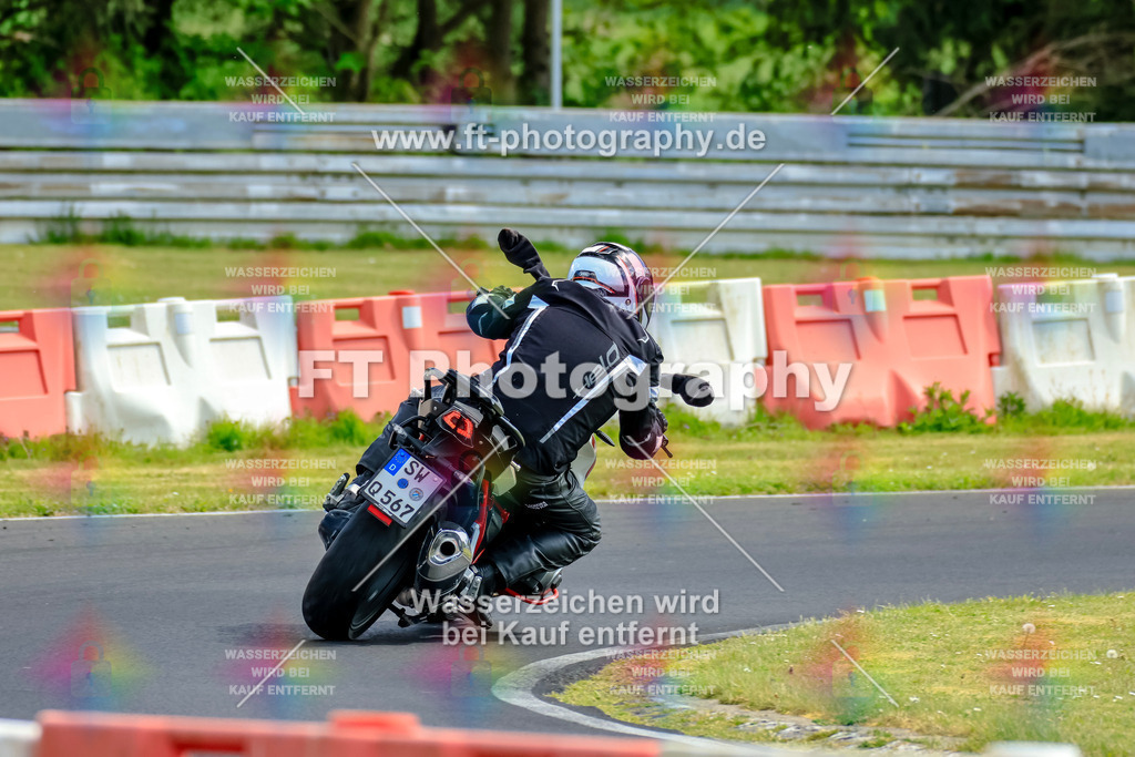 _OTO2512 | Hier findet Ihr Bilder von Touristenfahrten auf der Nürburgring Nordschleife oder von anderen Veranstaltungen die ich besucht habe. Viel Spass beim Durch Schauen 