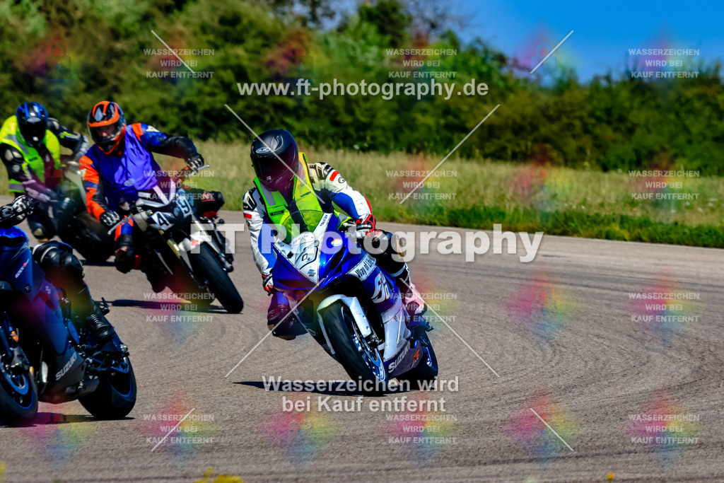 006-3313 | Hier findet Ihr Bilder von Touristenfahrten auf der Nürburgring Nordschleife oder von anderen Veranstaltungen die ich besucht habe. Viel Spass beim Durch Schauen 