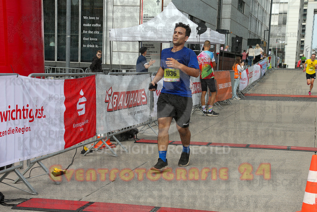 250920_1320_EX1_4090 | Sportfotografie im Rhein-Sieg Kreis, Köln, Bonn, NRW, Rheinland Pfalz, Hessen, etc. Unser Tätigkeitsfeld umfasst den Laufsport vom Volkslauf über den Marathon, Duathlon, Triathon bis zum Ultralauf wie Kölnpfad Ultra oder Schindertrail.