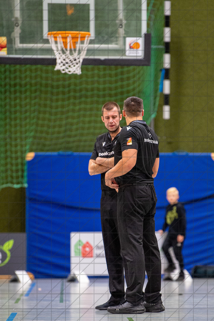 2. RL West | 05.10.2024 | Bad Essen vs. TSG Westerstede 2 | 2. RL West | 05.10.2024 | Bad Essen vs. TSG Westerstede 2 - - - - - CREDIT, www.bullenfotos.de, Martin König, Hörner Weg 40, D-49078 Osnabrück, +4917663732967, Nutzung und Weitergabe nur zu den vereinbarten Zwecken. Presseanfragen an Ersteller. Alle Rechte beim Ersteller. - - - - - - Realisiert mit Pictrs.com