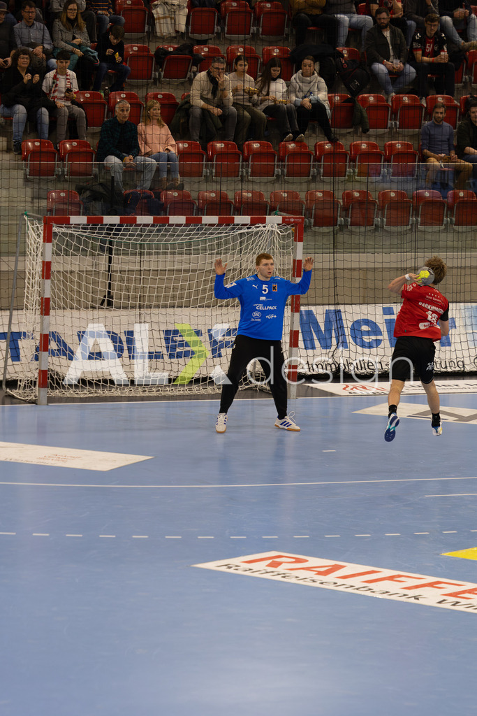 Handballen I Herren I Saison 2025-2026 I Quickline Handball League 2026 | Men I 18. Spieltag I Pfade Winterthur - Kadetten Schaffhausen I 20.12.2025 | 18 Daniel Parkhomenko (Pfadi Winterthur) – Rückraum rechts - Realisiert mit Pictrs.com