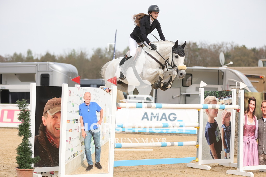 0P6A7426 | Willkommen bei Brunnmayr - Design & Fotografie – Ihrem Spezialisten für Reitturniere und Pferdeveranstaltungen in Oberösterreich, Salzburg und Bayern! Seit über 17 Jahren sind wir leidenschaftlich dabei.