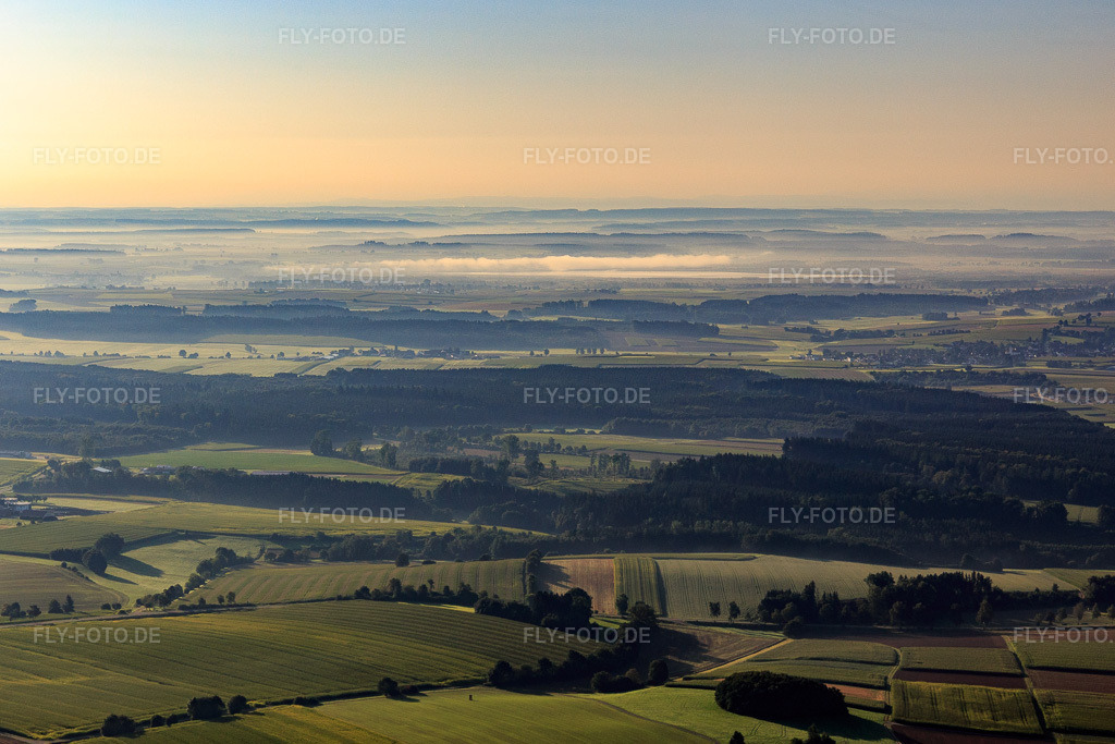 Luftbild: Morgenstimmung an der Donau im Ortsteil Reutlingendorf in Obermarchtal im Bundesland Baden-Württemberg in Deutschland. Foto: IMG_129225.jpg vom 05.09.2021 durch Werner Riehm/FLY-FOTO.de