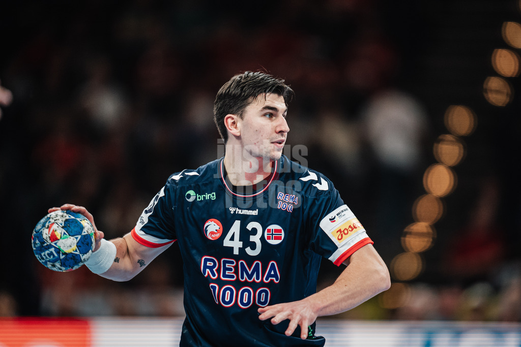 Handball | Herren | EHF EURO 2024 | European Championshop Men 2024 Final Tournament | Norwegen vs. Schweden | 23.01.2024 | Simen Ulstad Lyse (#43, Norwegen, NOR)