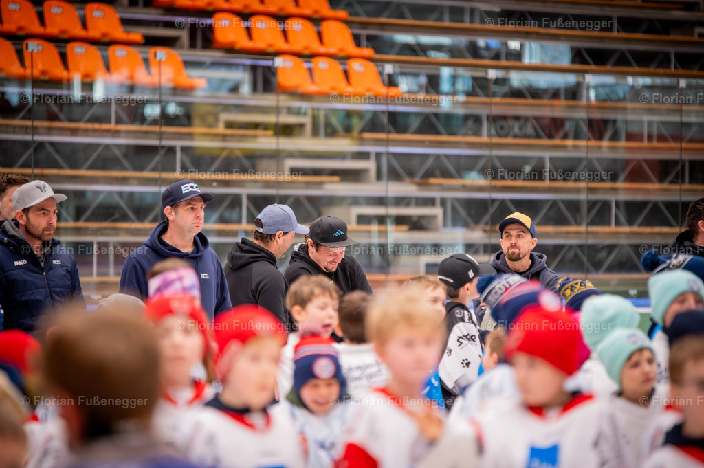 DSC_4079 | "Fussifoto.com – Ihr Ansprechpartner für hochwertige Fotografie! Entdecken Sie kreative Bilder und professionelle Dienstleistungen. Kontaktieren Sie uns für Ihre Projekte!"