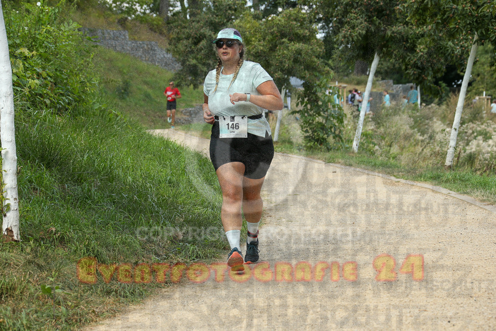 250824_1255_EX1_0938 | Sportfotografie im Rhein-Sieg Kreis, Köln, Bonn, NRW, Rheinland Pfalz, Hessen, etc. Unser Tätigkeitsfeld umfasst den Laufsport vom Volkslauf über den Marathon, Duathlon, Triathon bis zum Ultralauf wie Kölnpfad Ultra oder Schindertrail.