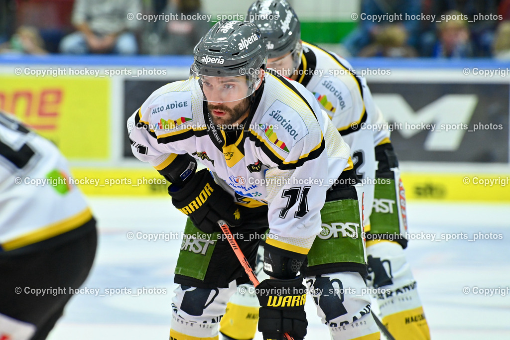 EC IDM Wärmepumpen VSV vs. HC Pustertal 8.10.2023 | #71 CATENACCI Daniel HC Pustertal, EC IDM Wärmepumpen VSV vs. HC Pustertal 8.10.2023, EC IDM Wärmepumpen VSV vs. HC Pustertal am 08.10.2023 in Villach (Stadthalle Villach), Austria, (Photo by Bernd Stefan)