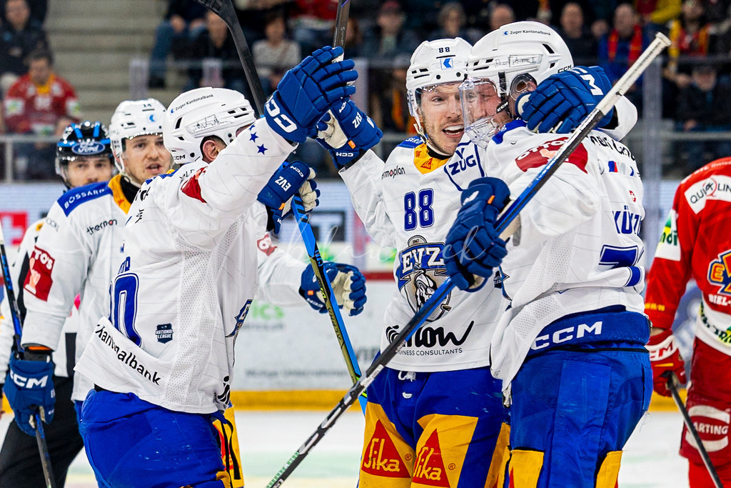 EHCB vs EVZ 20260227_WB-7573 | Sportbilder, Sportfotograf, Hochzeits- und Eventfotografin, Flugshows, Portraits und Tiershooting, Aviation, Downhill, Nationalleague, Swissleague, International