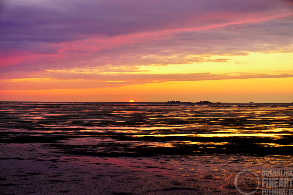 November_k | Björn Thiemann; Ogenblick.de; Fotografie; Photograph; Landscape, Pellworm, Schleswig-Holstein; Inselfotograf; Inselfotografien; Wattenmeer; National-Park; Naturschutzgebiet; Leuchtturm; Lighthouse; Leinwandbilder; Kalender; Pellworm Kalender;  - Realisiert mit Pictrs.com