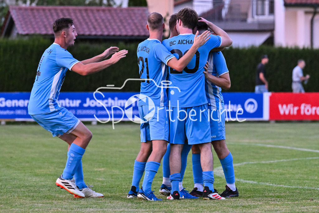 BC Aichach - VfR Neuburg | Jubel nach Sieg im Elfmeterschiessen