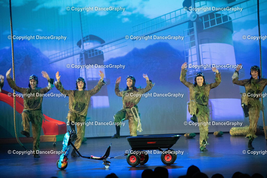 GPHY1815 | DanceGraphy - Realisiert mit Pictrs.com