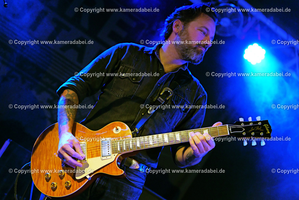 Konzert : Black Bottle Riot am 14.11.2025 im Rare Guitar in Münster | Konzert : Black Bottle Riot am 14.11.2025 im Rare Guitar in Münster - Realisiert mit Pictrs.com