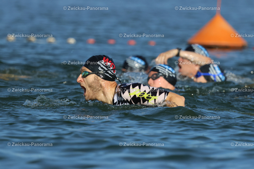 Tag 1 Wasser Klein--140 | Urban. Natur. Panorama. Luftbild. 
Der Bildershop für aufregende Perspektiven!
Für Deko, Wandbild und Kalender!
Wir bringen LED-Bilder zum Leuchten!
