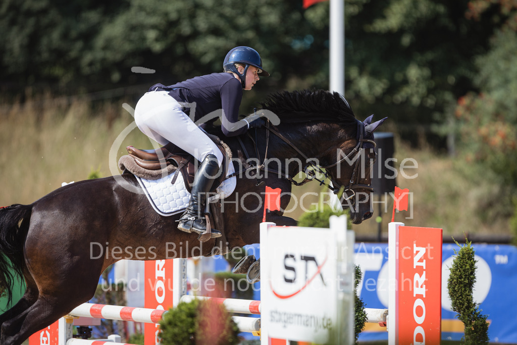 220730_BHO_ST_2Ph-M1-2-100 | Deine schönsten Turniermomente als professionelle Fotos! Entdecke hochwertige Pferdesport-Fotografie im Online-Shop. Jetzt Fotos finden & bestellen!