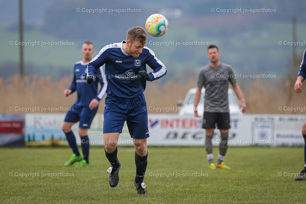 Kombach_Wiesenbach (90) | 08.04.2023; Kreisliga B Biedenkopf; Rasenplatz Kombach; FC Kombach - FV Wiesenbach; Ergebnis 4:4 (2:1)