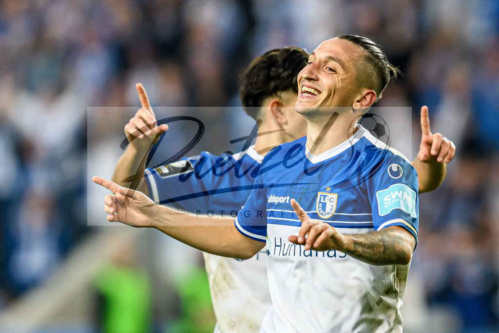 FCMFCK20210904_065 | Fussball, Herren: Barıs Atik (1. FC Magdeburg) enttaeuscht beim Spiel der 3. Liga zwischen 1. FC Magdeburg und 1. FC Kaiserslautern in der MDCC-Arena am 04.09.2021 in Magdeburg, Deutschland.DFB / DFL REGULATIONS PROHIBIT ANY USE OF PHOTOGRAPHS AS IMAGE SEQUENCES AND/OR QUASI-VIDEO. - Realisiert mit Pictrs.com