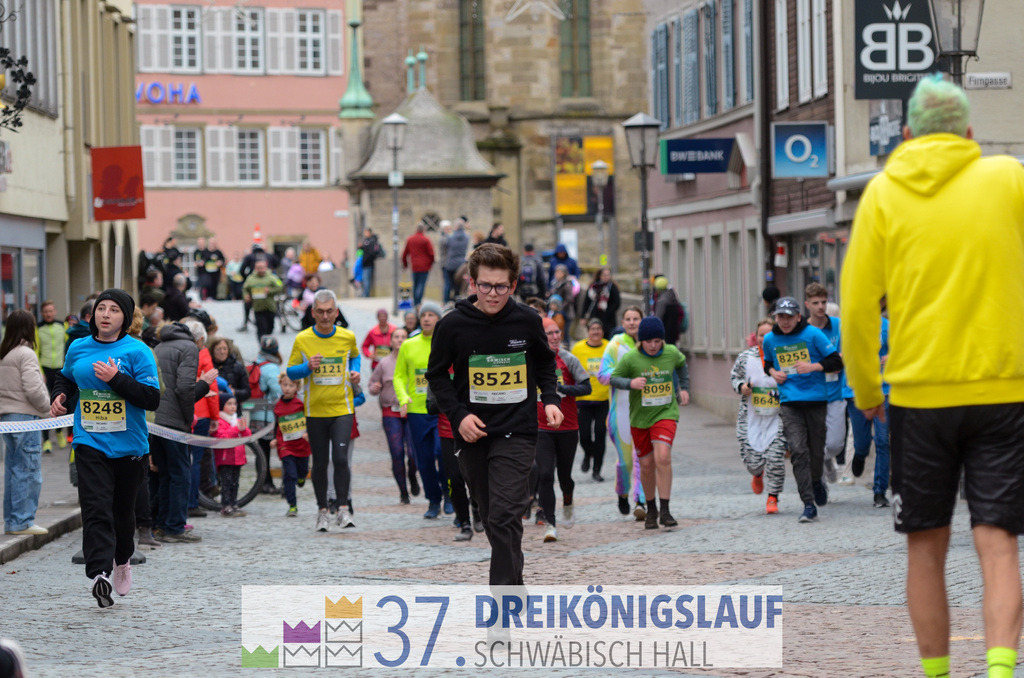 Roewisch Wohnbau Cup 5000m | 3 Koenigslauf 2023 - Realisiert mit Pictrs.com