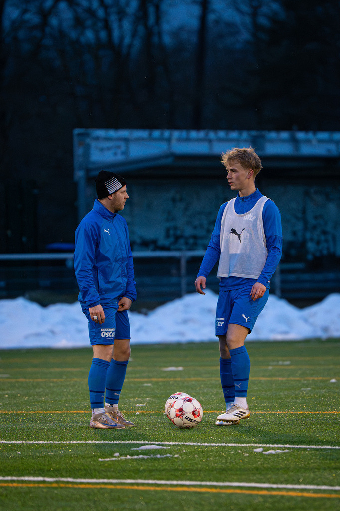 Fußball I Herren I Saison 2025-2026 I Freundschaftsspiel I BW Lohne - TuS Bersenbrück I 1776 | jns.sportfotos - Realisiert mit Pictrs.com