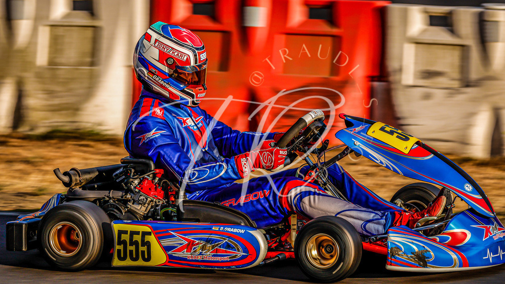 0CEB037C-0F14-4824-945E-A2C8519FDFAF | traudl_s_fotos