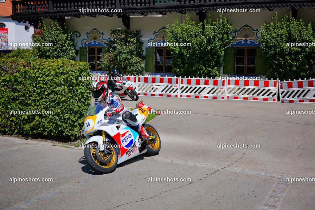 P1036829-2 | Erleben Sie atemberaubende, hochqualitative Fotos Ihrer Fahrt entlang der malerischen Alpenstraßen. Besuchen Sie alpineshots.com, um professionelle Aufnahmen Ihrer unvergesslichen Reise zu finden und zu kaufen - Realisiert mit Pictrs.com