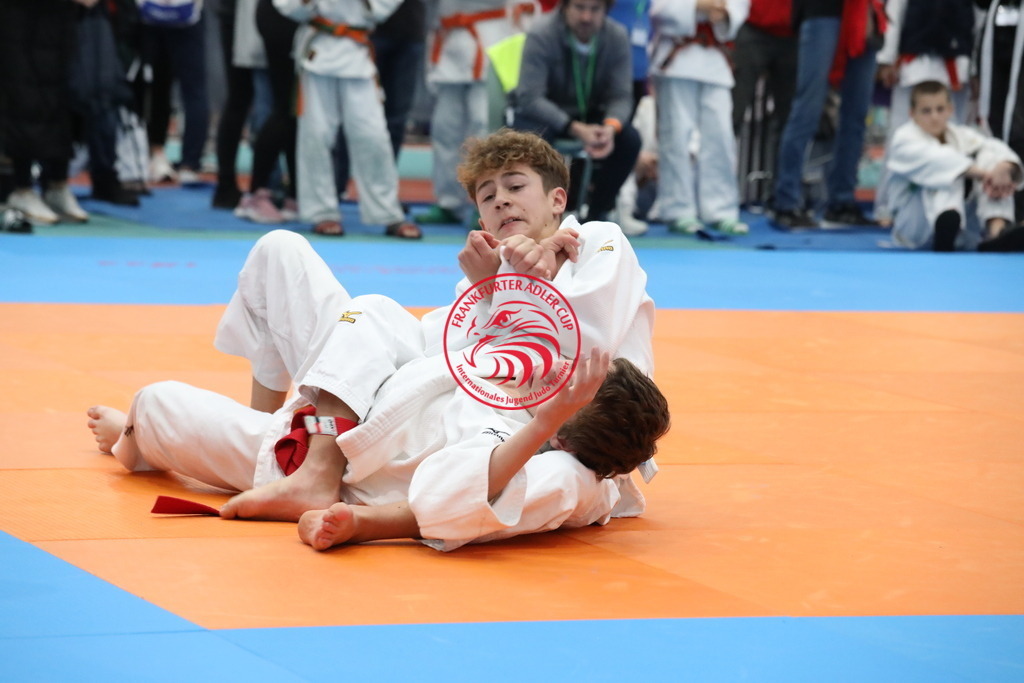 1J7A2857 | Fotos vom Adler Cup - Pictures from Adler Cup

Hier findet Ihr alle Eindrücke und großen Momente der Adler Cup Wochenenden. Here you will find all impressions and great moments of the Adler Cup weekends. - Realisiert mit Pictrs.com