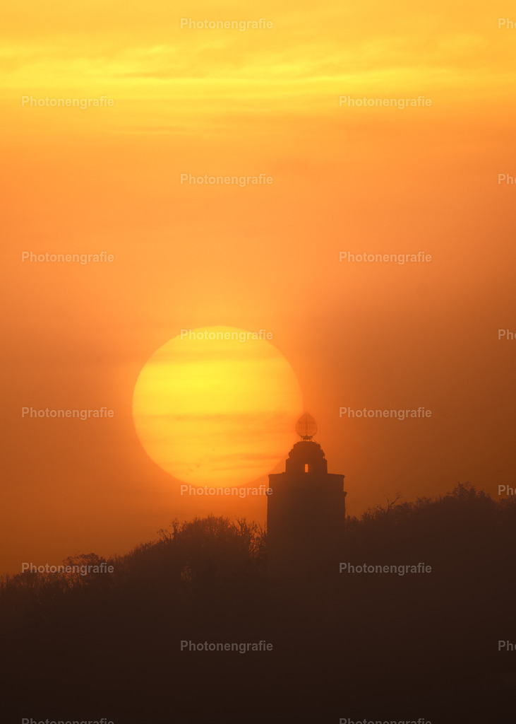 Die Sonne und der Bismarkturm Kopie | Photonengrafie´s Shop - Realisiert mit Pictrs.com