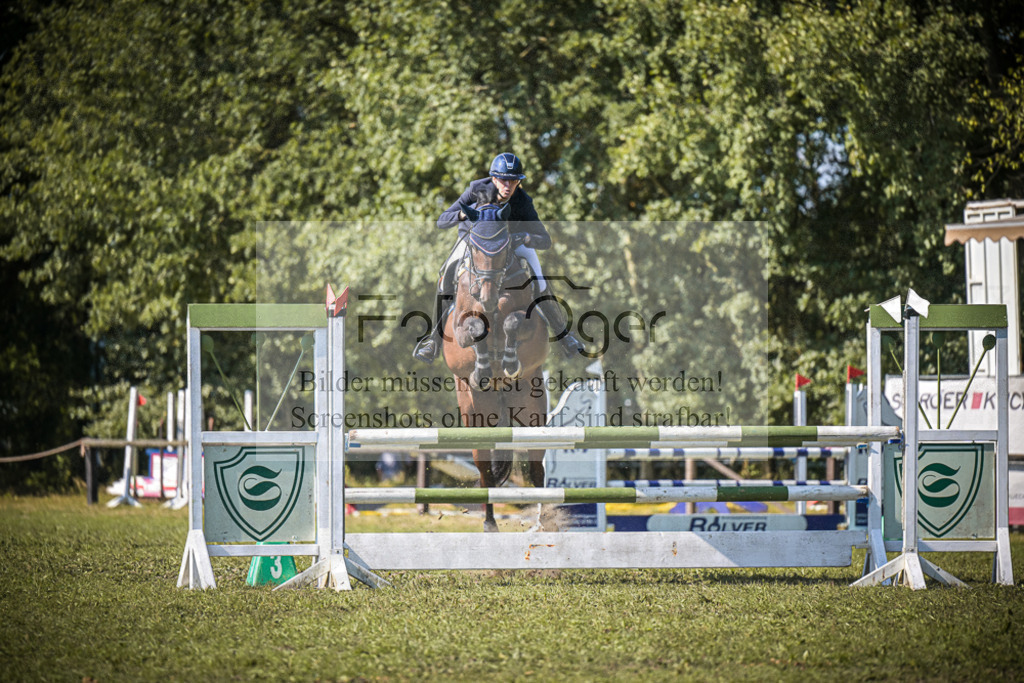 DOS_0356 | Entdecke hochwertige Reitturnierfotos von Foto Oger. Professionell, emotional und authentisch – jetzt Lieblingsmomente im Shop bestellen.Deutschlandweite Turnierfotografie. - Realisiert mit Pictrs.com